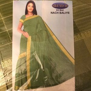 Indian/Pakistani Sari